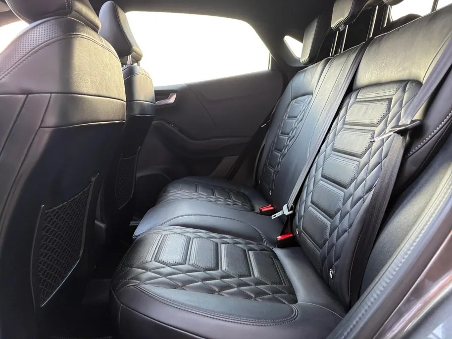 Ford Puma 1.0 EcoBoost Hybrid ST-Line Vignale | Afneembare Trekhaak | Panorama Dak | Stoel/Stuur/Voorruitverwarming | Adaptieve Cruise control | Lichtmetalen Velgen |