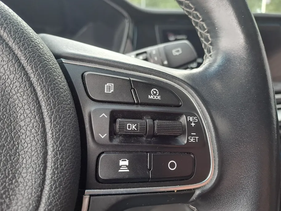 Kia Niro 1.6 GDi Hybrid DynamicPlusLine |  Schuif-kanteldak | Stuur en voorstoelen Verwarmd | Leer | Automaat | Camera  | Navi
