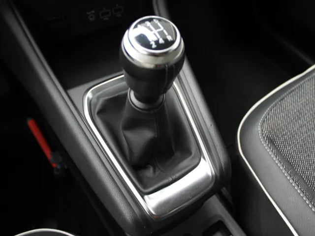 Renault Captur 1.0 TCe 100 Intens | Navigatie | Climat | Cruise | Lm Velgen | Camera