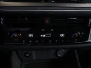 Nissan QASHQAI 1.5 e-Power N-Design |Nieuwe sterke motor|Coldpack|Panoramisch dak|Camera rondomzicht|Parkeersensoren voor en achter|Naviagatie|Apple carplay&Android auto|20inch Lichtmetalenwielen|Alcantara bekleding|