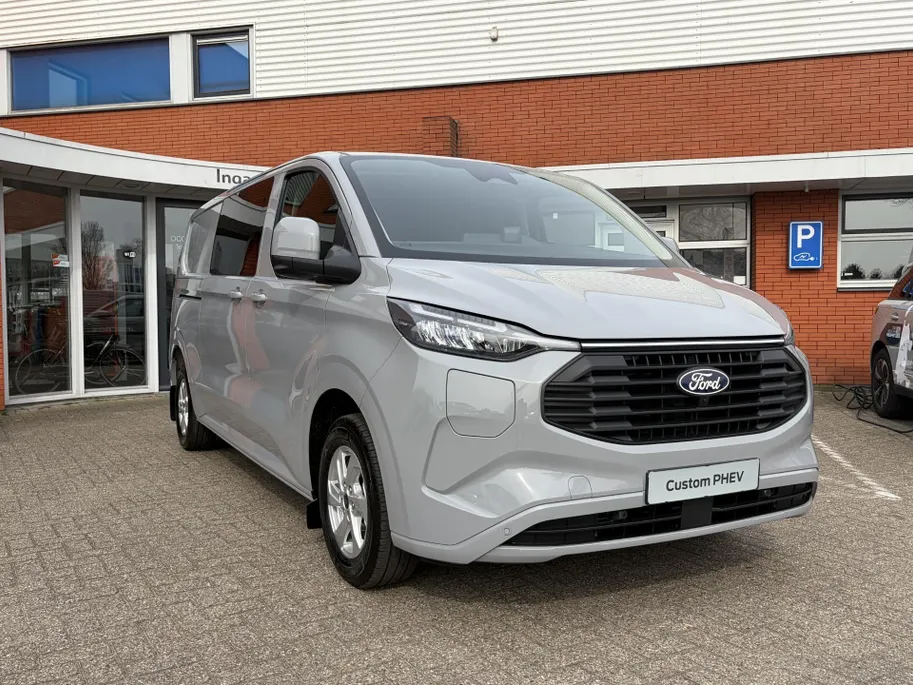 Ford Transit Custom 2.5 PHEV 233PK L2H1 Dubbele Cabine Custom MY2026.50