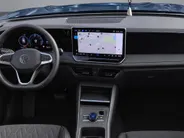 Volkswagen Tiguan 1.5eHybrid 204PK Life Edition · Trekhaak · Navigatie · Camera + parkeersensoren · Garantie t/m 10-02-2031 of 100000km.