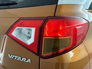 Suzuki Vitara 1.6 Exclusive | Navigatie | Cruise Control | Trekhaak