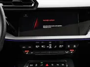 Audi A3 Sportback 45 TFSIe 272pk S edition Competition · Panoramadak · Camera · Leder Interieur · Elek. achterklep · Stoelverwarming · 18'' Inch · Garantie t/m 22-10-2030 of 100.000km
