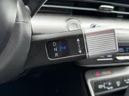 Hyundai Kona 1.6 GDI HEV Comfort Smart | Stuur-/ Stoelverwarming | Climate Control | Navigatie | Achteruitrijcamera | Parkeersensoren voor en achter | Apple Carplay/ Android auto |