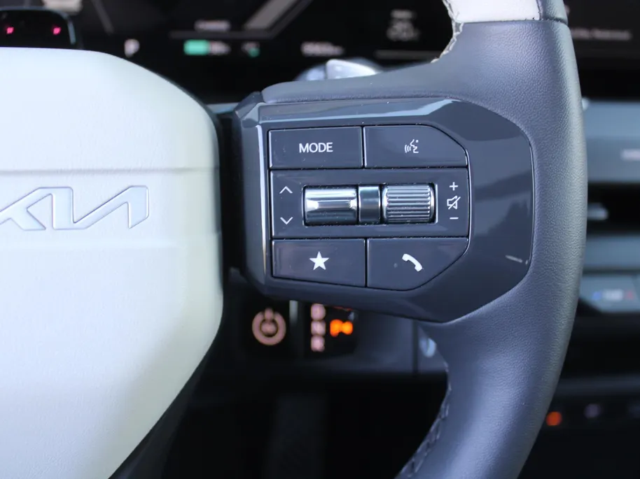 Kia EV5 GT-Line Business Edition 81.4 kWh | Trekhaak | Stuur-/stoelverwarming v+a | Schuifdak | Leer | Elek. stoelverstelling + achterklep | 20' LM | LED |