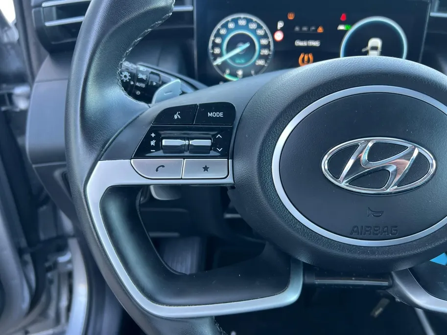 Hyundai Tucson 1.6 T-GDI PHEV Comfort 4WD | Navigatie | Apple Carplay & Android Auto | Achteruitrijcamera | Cruise control | Lichtmetalen velgen |