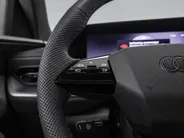 Audi Q5 e-hybrid quattro S edition Competition 367 PK · Tech pro · 20' LM Velgen · Glazen panoramadak · B&O Premium 3D