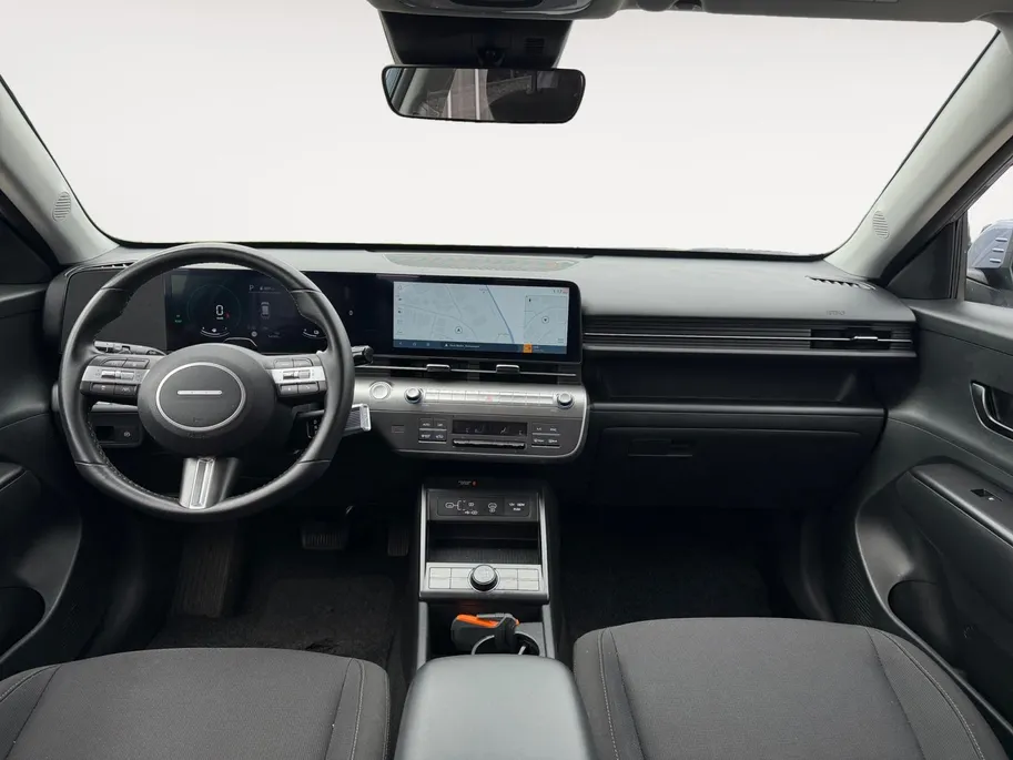 Hyundai Kona 1.6 GDI HEV Comfort | Navi | Carplay | Zeer netjes | NU Rijklaarprijs! Incl.12 Maanden, APK, Onderhoudsbeurt etc! Premiumpakket gratis!
