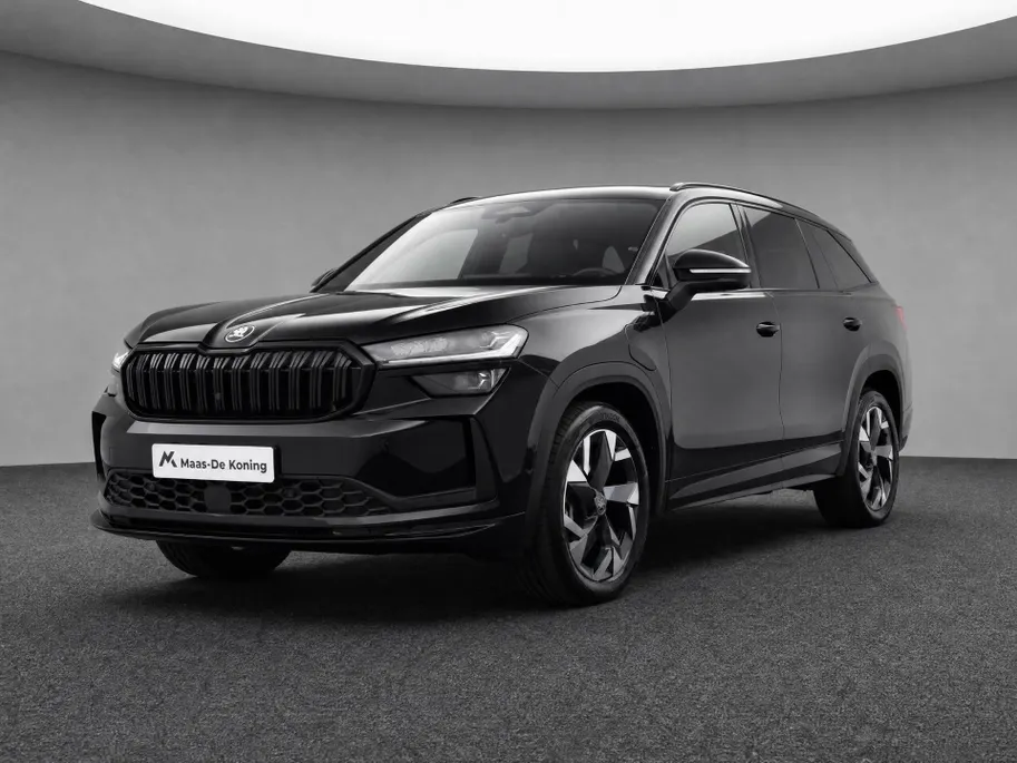 Škoda Kodiaq Sportline Business 1.5 TSI PHEV 150 kW / 204 PK | Black Magic | 19'' tirsuli aero velgen | Trekhaak wegklapbaar | 2000,- inruilvoordeel