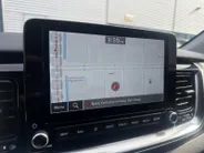 Kia Stonic 1.0 T-GDi MHEV DynamicPlusLine 100 PK | Dealer onderhouden | Trekhaak | All seasonbanden | Fabrieksgarantie t/m 4-4-2030 + 3x 1 jaar* | NAP