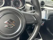 Suzuki Swift 1.2 Select Smart Hybrid | SPORT UITLAAT | SIDE SKIRTS | SPOILER | 17' VELG |