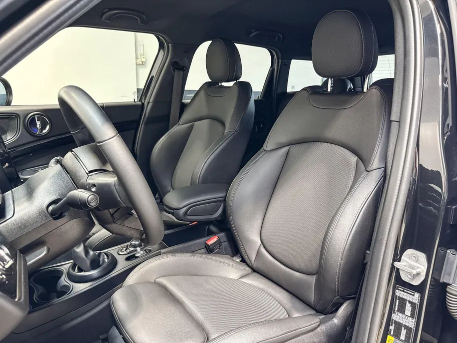 MINI Countryman Cooper SE ALL4 Classic