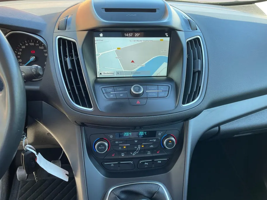 Ford Grand C-Max 1.0 Titanium 7Pers. | Navigatie | Voorruitverwarming | Stoelverwarming | Privacy Glass | Cruise Control | 17|  Velgen | Parkeersensoren voor en achter | Parkeerassistent | Zonneschermen