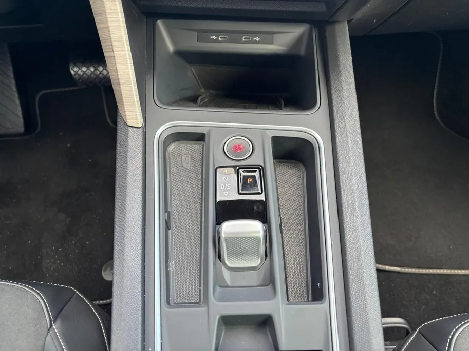SEAT Leon Sportstourer 1.4 TSI eHybrid PHEV FR Business Intense | ACC | Automaat | Camera | Stuur- & Stoel Verw |