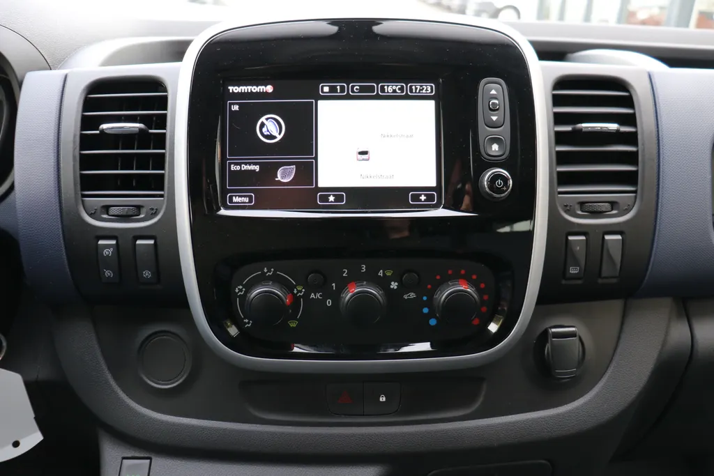 Opel Vivaro 1.6 CDTI L2H1 DC Business+ EcoFlex EX. BTW 1e eigenaar Lease v.a. 395,- p/m