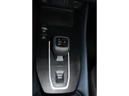 Nissan QASHQAI 1.3 MHEV Xtronic Tekna | 1800kg trekgewicht | Automaat | Trekhaak | 360grd Camera | Apple carplay & Android auto | Stoel-, voorruit- en Stuurverwarming | Head-up display | LM wielen |