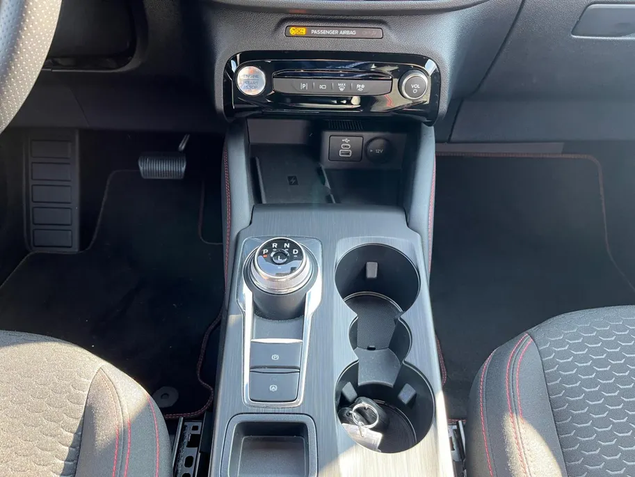 Ford Kuga 2.5 PHEV ST-Line | Adaptieve Cruise Control | 360 Camera | Stoel/Stuur/Voorruitverwarming | Dodehoek Detectie | Navigatie |