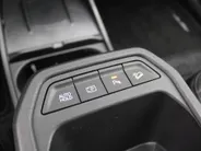 Kia EV4 GT-PlusLine 81.4 kWh | Schuifdak | Stuur-/stoelverwarming + ventilatie | Camera rondom | Elek. stoelverstelling | Leer | HUD | LED | 19' LM |