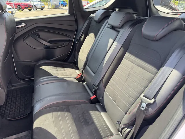 Ford Kuga 1.5 EcoBoost ST Line Trekhaak 13p 2.000kg max