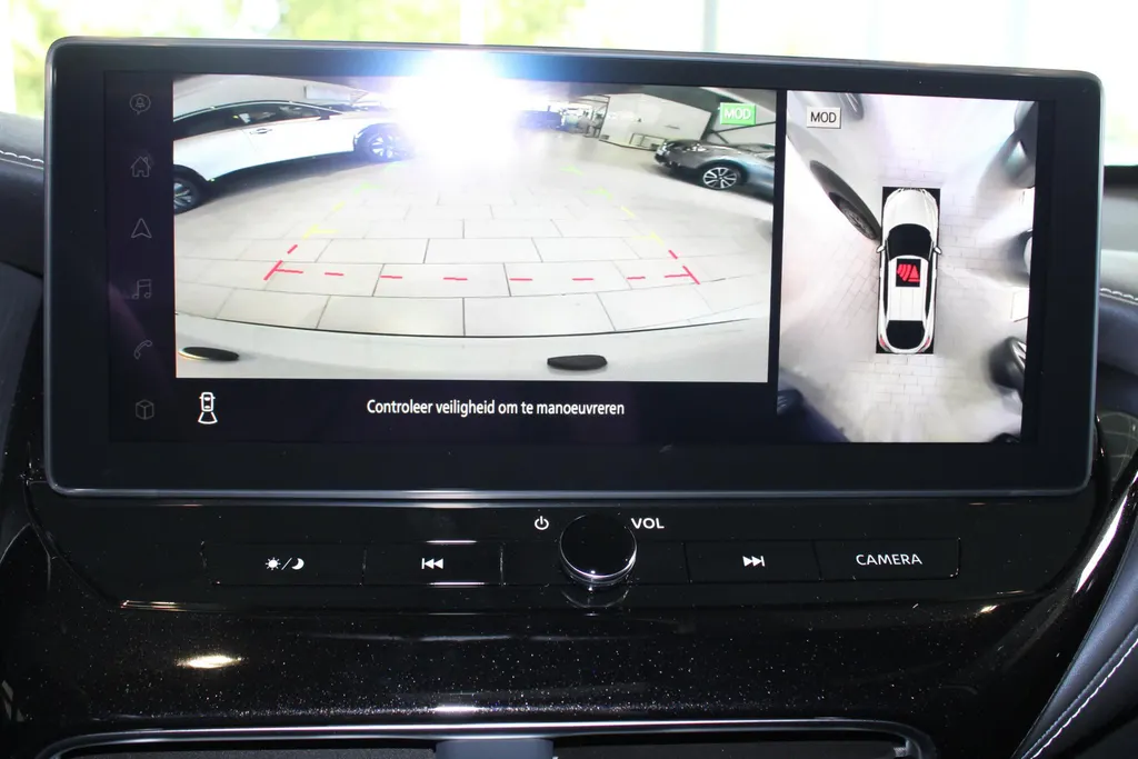 Nissan Juke 1.6 Hybrid Pulse | Bose audio | 360grd camera | Dodehoeksensoren| Lederen bekleding | Apple carplay & Androidauto | Pro-pilot | Stuur-, en Stoel- en voorruitverwarming |