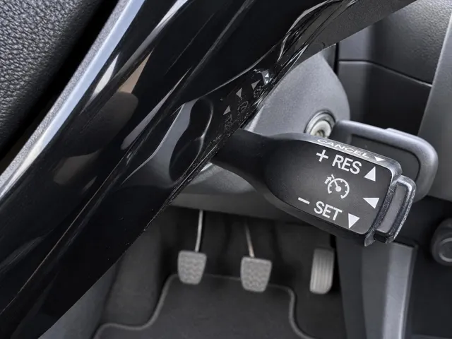 Toyota Aygo 1.0 VVT-i x-play | Camera | Carplay
