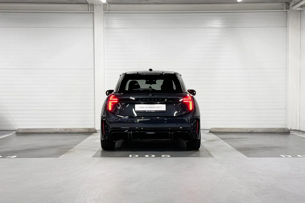 MINI Cooper 3-deurs Electric Cooper SE John Cooper Works