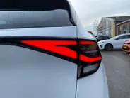 Kia Sportage 1.6 T-GDi Plug-in Hybrid AWD DynamicPlusLine | PHEV | 360 graden camera | Keyless | navigatie | Elektrische achterklep | Stoel-en stuurverwarming