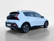 Hyundai Bayon 1.0 T-GDI Comfort 100PK | Navigatie | Apple Carplay & Android Auto | Achteruitrijcamera | Cruise control | Parkeersensoren achter | Lichtmetalen velgen |