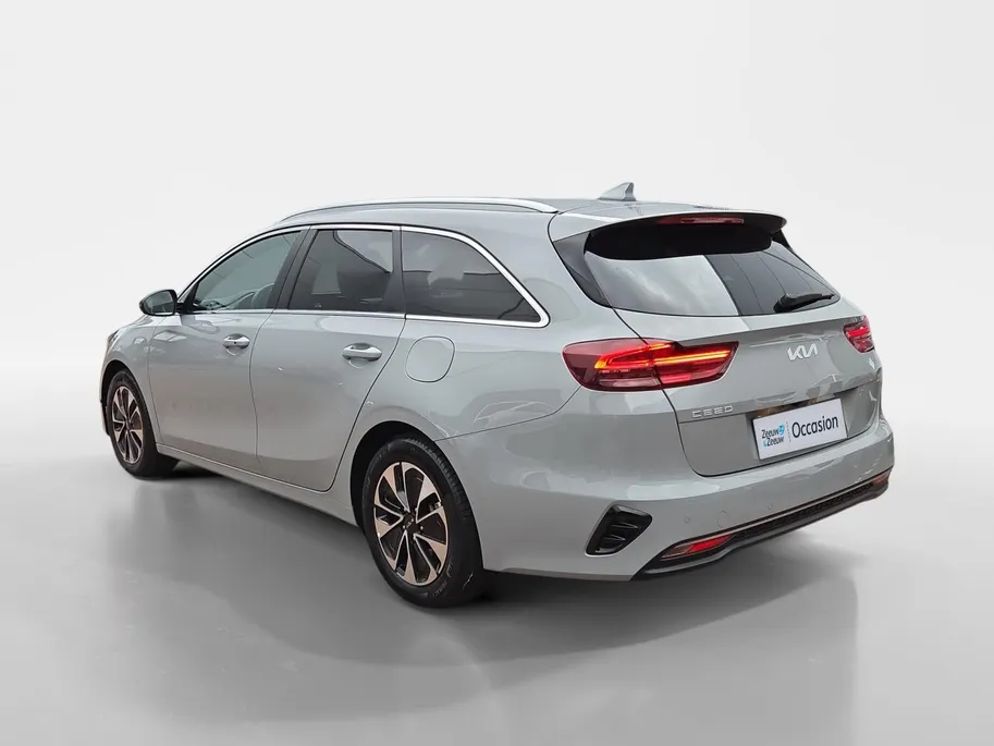 Kia Ceed Sportswagon 1.0 T-GDi Design Edition | JBL | Carplay | Camera | Navigatie | Stoelverwarming | Doedehoek Detectie |Fabrieksgarantie  t/m  1-7-2032 + 3x 1 jaar*| NAP