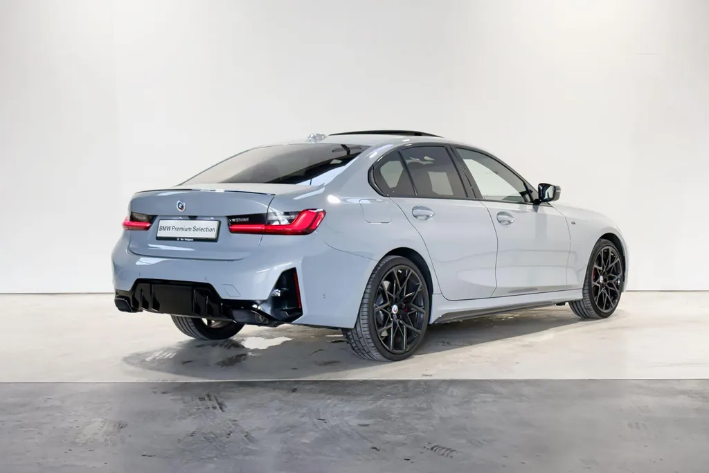 BMW 3 Serie Sedan 330e Innovation Pack M Sportpakket Pro