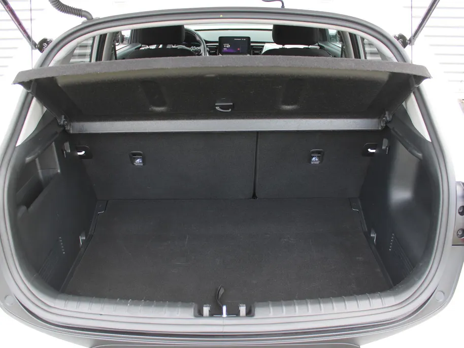 Kia Stonic 1.0 T-GDi MHEV DynamicPlusLine | Stuur-/stoelverwarming | Camera | Clima | Cruise | 16' LM | Navi | LED | Keyless |