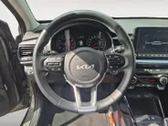 Kia Stonic 1.0 T-GDi MHEV DynamicPlusLine | Afneembare Trekhaak | Cruise Control | Climate Control | Navigatie | Camera | LM Velgen |