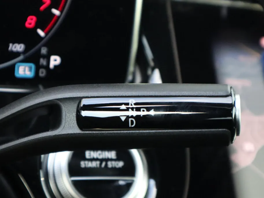 Mercedes-Benz E-Klasse 300 e AMG Line
