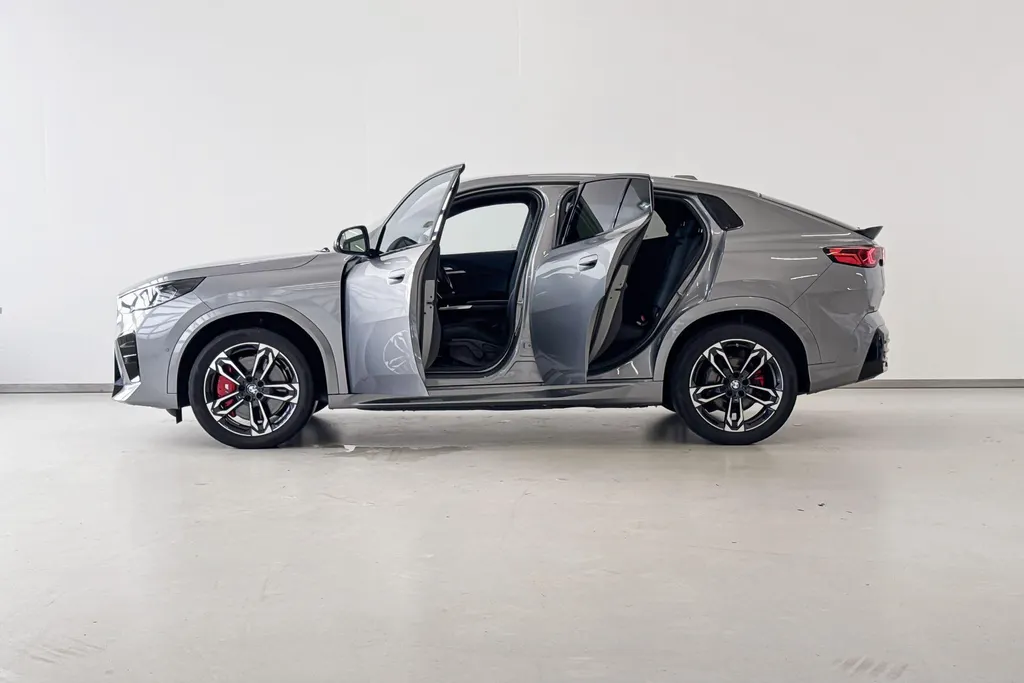 BMW iX2 eDrive20 67 kWh M Sport Edition