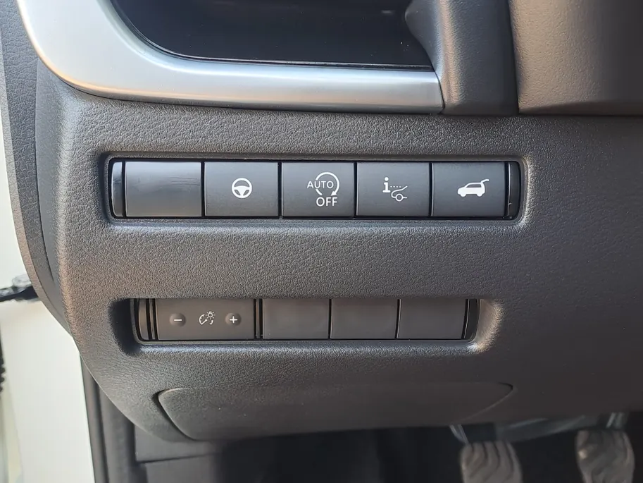 Nissan QASHQAI 1.3 MHEV Tekna Plus | Leer | Voorstoelen verwarmd | 360 Camera | Navigatie | 20'' LM | Stoel Massage | Luxe Lederen Bekleding | Dode Hoek Detectie | Apple Carplay/Android Auto
