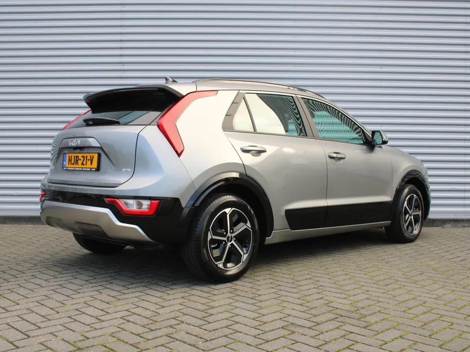 Kia Niro 1.6 GDi Hybrid DynamicLine | Camera | Cruise adapt. | Clima | 16' LM | Navi | Keyless | Apple Carplay/Android Auto |