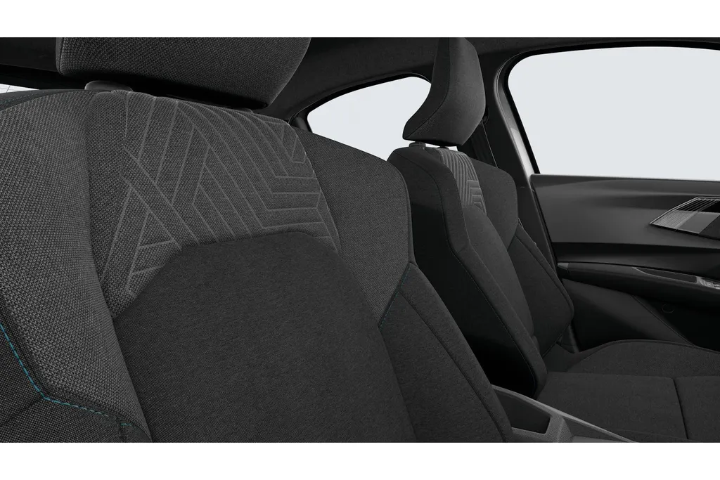 Renault Clio 1.2 TCe 115 techno | OP VOORRAAD!!! OP = OP NU MET €1.000,- INTRODUCTIEVOORDEEL!!!