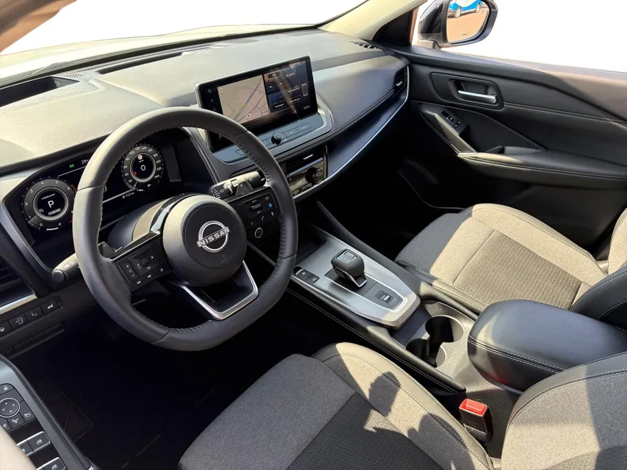 Nissan QASHQAI 1.3 MHEV Xtronic N-Connecta *Automaat*Navi+360 Camera*Climate Control*Cold pack*Panoramadak*LM.Velgen*Zeer nette auto!