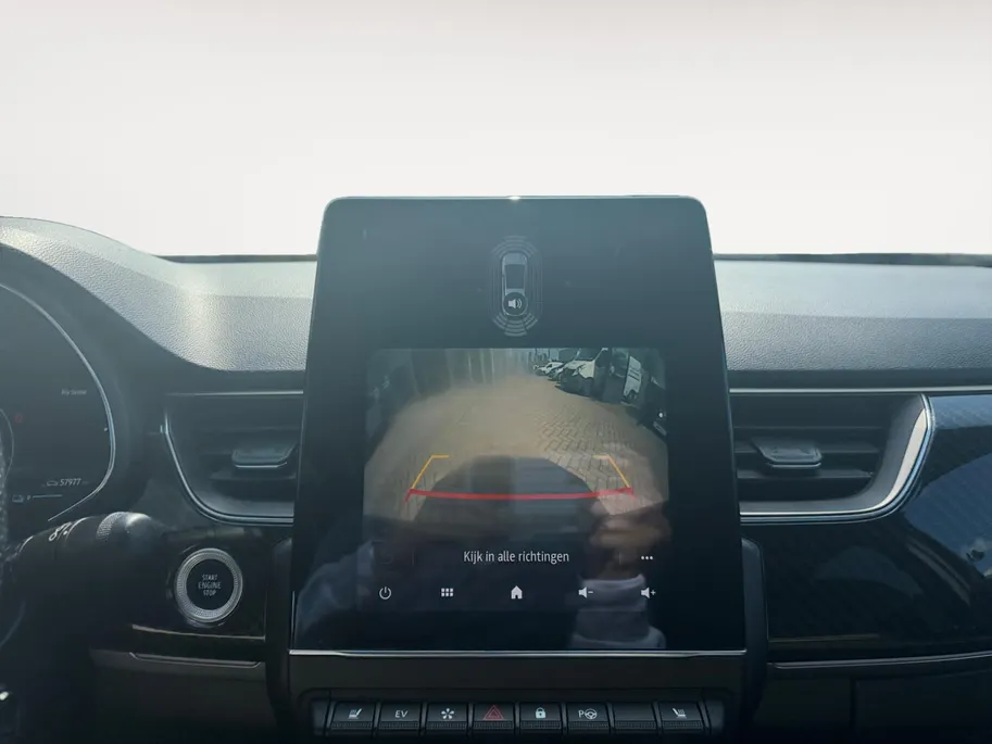 Renault Arkana 1.6 E-Tech hybrid 145 E-Tech engineered | Automaat | Apple Carplay & Android Auto | Camera | Parkeersensoren | Stoel & Stuurverwarming | LMV | 12 Maanden BOVAG Garantie
