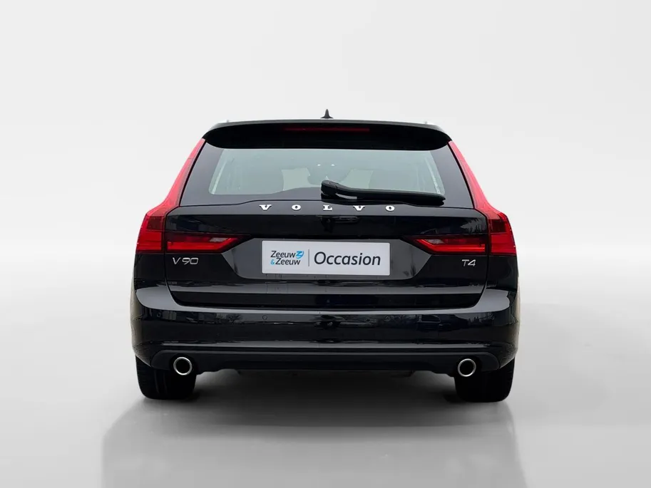 Volvo V90 2.0 T4 Momentum | LEDER | CAMERA | TREKHAAK | DEALER-ONDERHOUDEN | NL-AUTO |