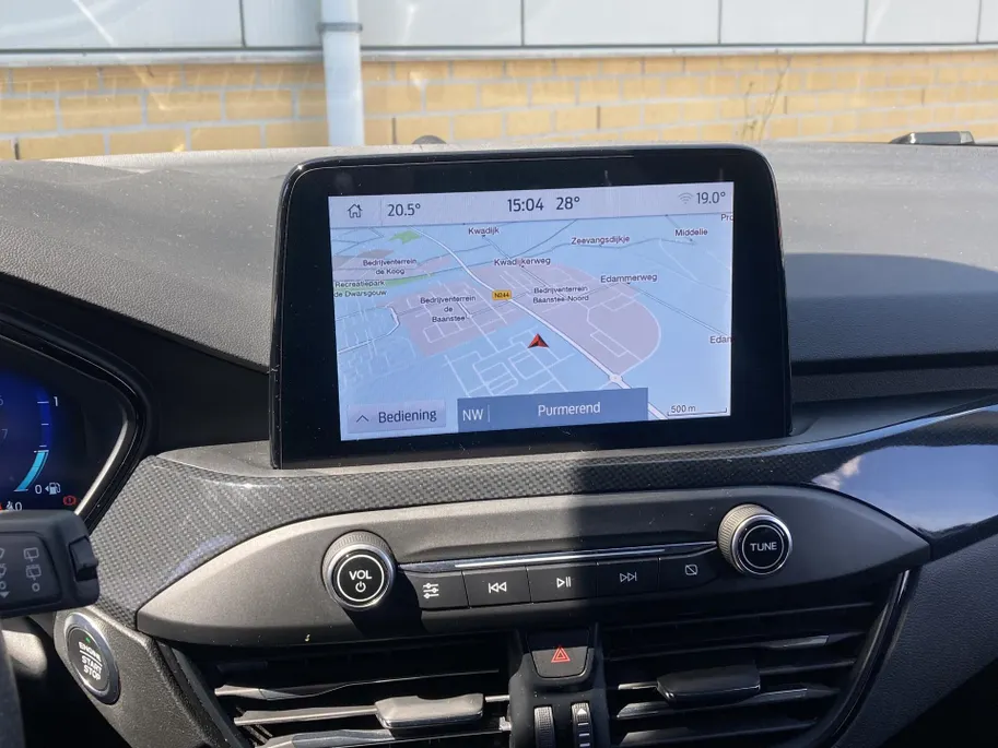 Ford Focus 1.0 EcoBoost 125 pk Hybrid ST Line X Wagon Trekhaak - Navigatie - B&O -Apple Carplay/ Android Auto - Blue Panther Metallic - Elktrische achterklep