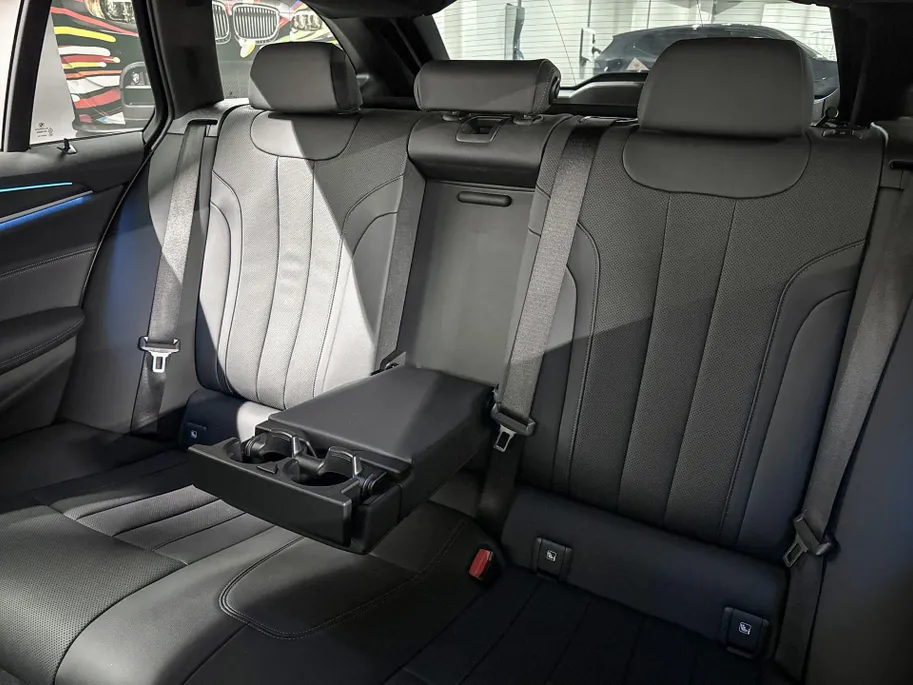 BMW 5-serie Touring 530e Business Edition Plus
