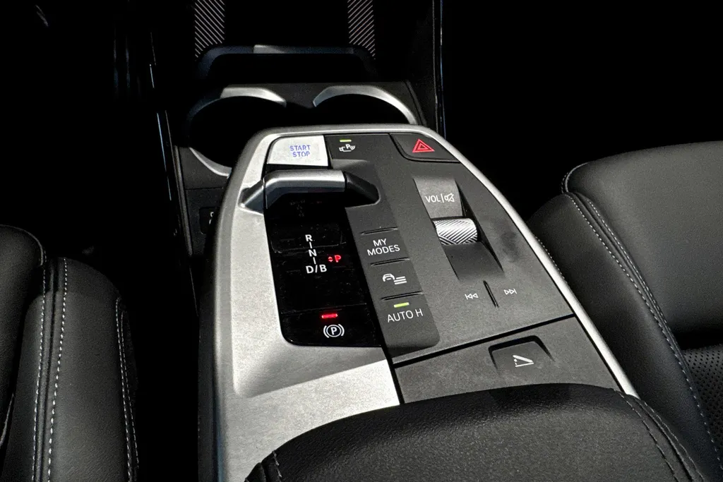 BMW iX1 eDrive20 67 kWh