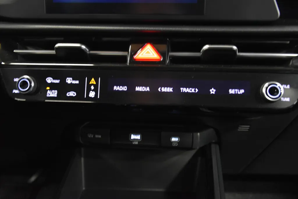Kia Niro 1.6 GDi Plug-in Hybrid DynamicLine |Carplay |Camera |Cruise |25dkm!