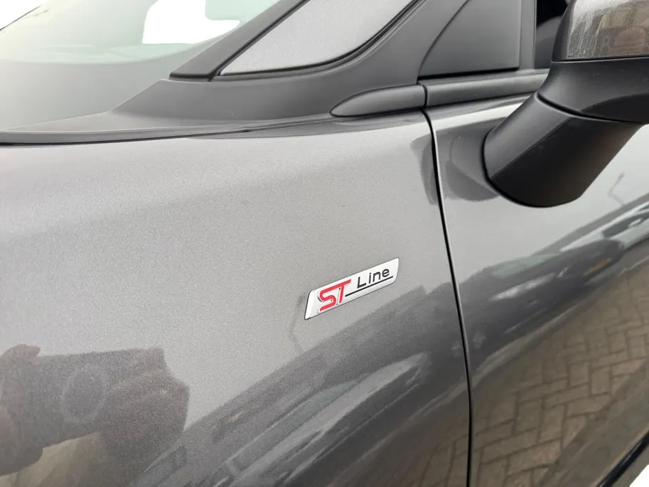 Ford Puma 1.0 EcoBoost Hybrid ST-Line X | Schuif & kantel dak! Apple Carplay/Android Auto | Adaptive Cruise Control | Achteruitrijcamera | BLISS | Driver Assistance Pack | Panormadak | Winter Pack | Trekhaak | B&O | 12 Maanden BOVAG Garantie |