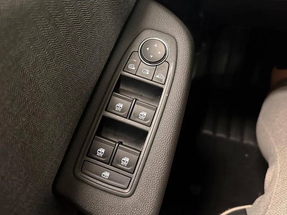 Renault Clio 1.0 TCe 90 GPF techno NAVI AIRCO CAMERA PARKEERSENSOREN ACHTER CRUISE CONTROL APPLE CARPLAY/ANDROID AUTO LM VELGEN ZEER MOOIE AUTO