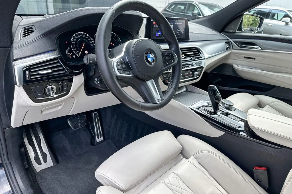 BMW 6 Serie Gran Turismo 630i High Executive Edition