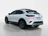 Kia XCeed 1.6 GDi PHEV ExecutiveLine | Trekhaak Afneembaar + 13-Polige Stekker | Apple Carplay / Android Auto | Navigatiesysteem | Stoelverwarming + Stoelkoeling | Stuurverwarming | Elektrisch Verstelbare Voorstoelen | Bestuurdersstoel Met geheugen | Elektrisch bed