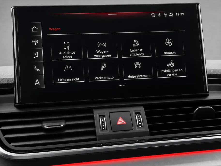 Audi Q5 Sportback 50 TFSIe 299 pk S-tronic S edition · Panoramadak · 360 Camera · Elek. Achterklep · Apple/Android Car Play · Navigatie · 20'' Inch ·